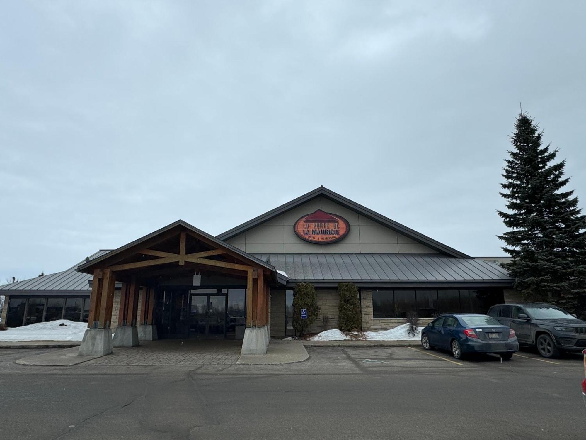 La Porte De La Mauricie Louiseville Экстерьер фото